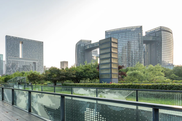 “脫碳”行動指南：發(fā)展綠色建筑！